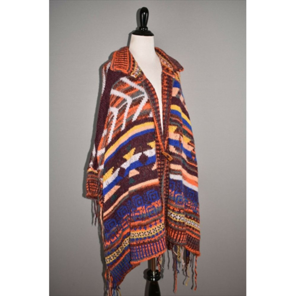 FREE PEOPLE NEW Follow The Arrow Fringe Poncho - Picture 6 of 9
